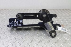 Изображение товара 113261 - 00113261 petlya kapota pravaya 1