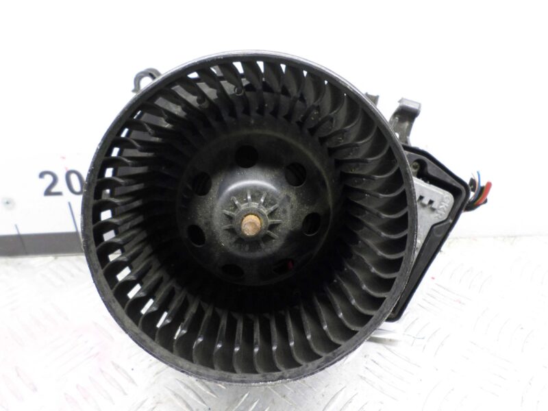 Изображение товара 113281 - 00113281 ventilyator otopitelya (motorchik pechki) Honda Fit