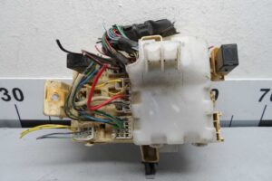 Изображение товара 113285 - 00113285 blok predokhranitelej Rover 45 2