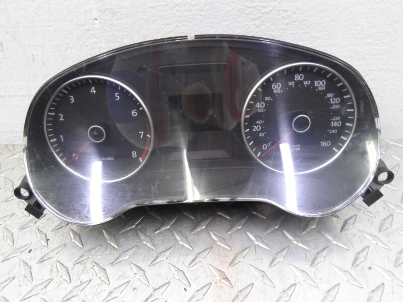 Изображение товара 113457 - 00113457 schitok priborov Volkswagen Sharan