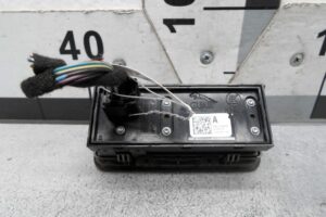 Изображение товара 113491 - 00113491 knopka salona Chevrolet Cobalt 3