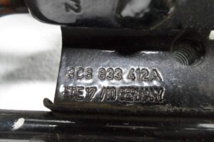 Изображение товара 113563 - 00113563 petlya dveri zadnyaya Volkswagen Lupo 1