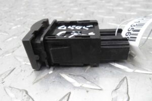 Изображение товара 113569 - 00113569 knopka salona Citroen C5 3