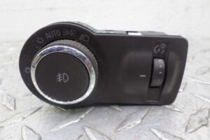 Изображение товара 113675 - 00113675 pereklyuchatel sveta 