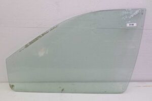 Изображение товара 113695 - 00113695 steklo dveri perednej levoj Peugeot 308