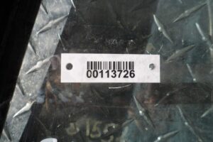 Изображение товара 113726 - 00113726 steklo dveri zadnej pravoj Renault Duster 1