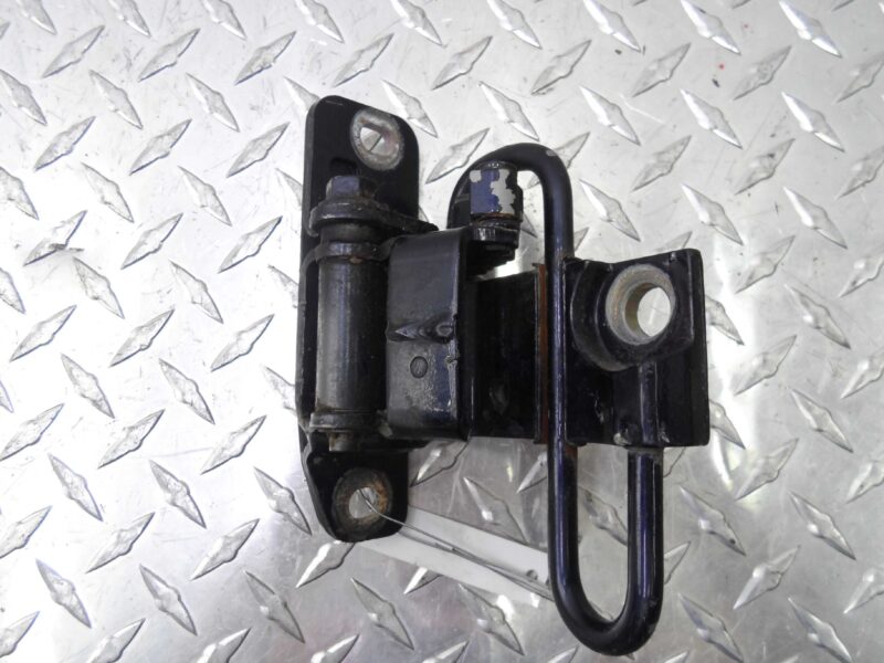 Изображение товара 113784 - 00113784 petlya dveri zadnyaya Toyota Carina E