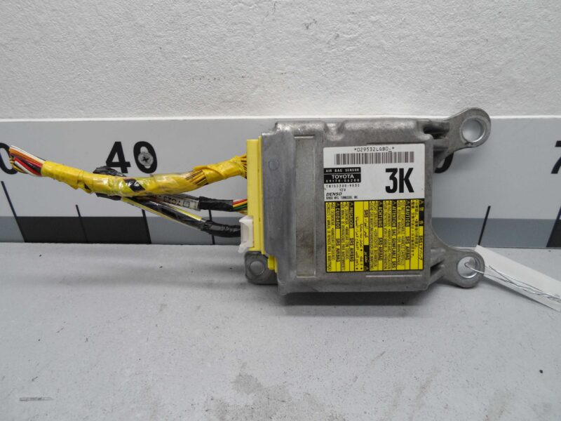 Изображение товара 113811 - 00113811 blok upravleniya podushek bezopasnosti Subaru Tribeca