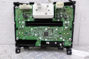 Изображение товара 113822 - 00113822 panel upravleniya magnitoloj Peugeot 4007 2