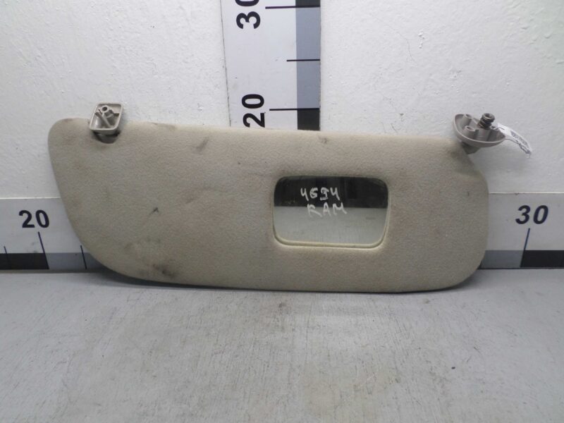 Изображение товара 113852 - 00113852 kozyrek solntsezaschitnyj