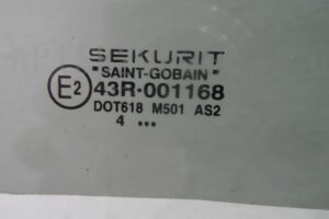 Изображение товара 113880 - 00113880 steklo dveri perednej pravoj Mercedes A klasse 2