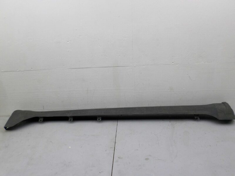 Изображение товара 113917 - 00113917 porog plastikovyj pravyj Hyundai H1