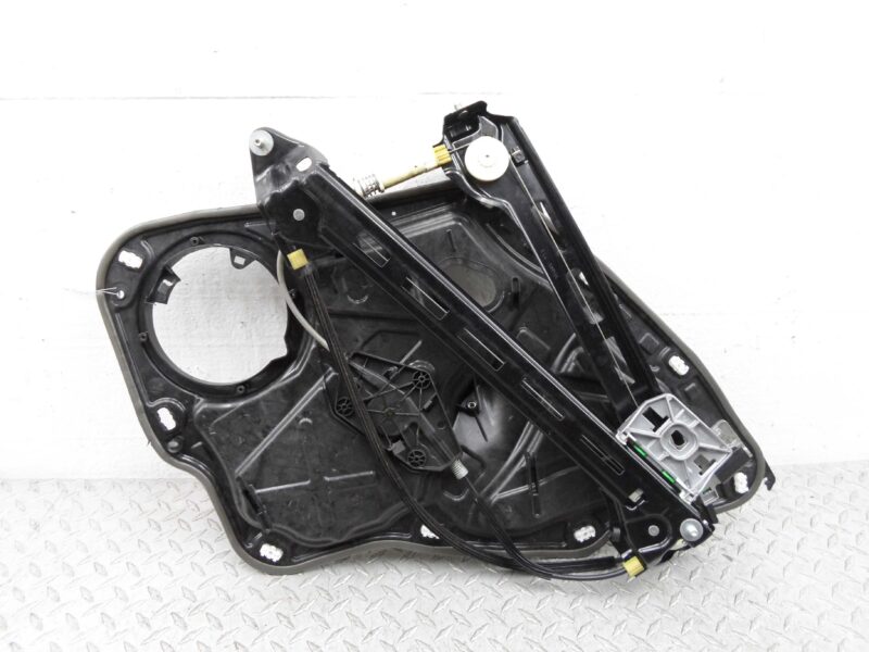 Изображение товара 114048 - 00114048 steklopodemnik zadnij pravyj Volkswagen Lupo