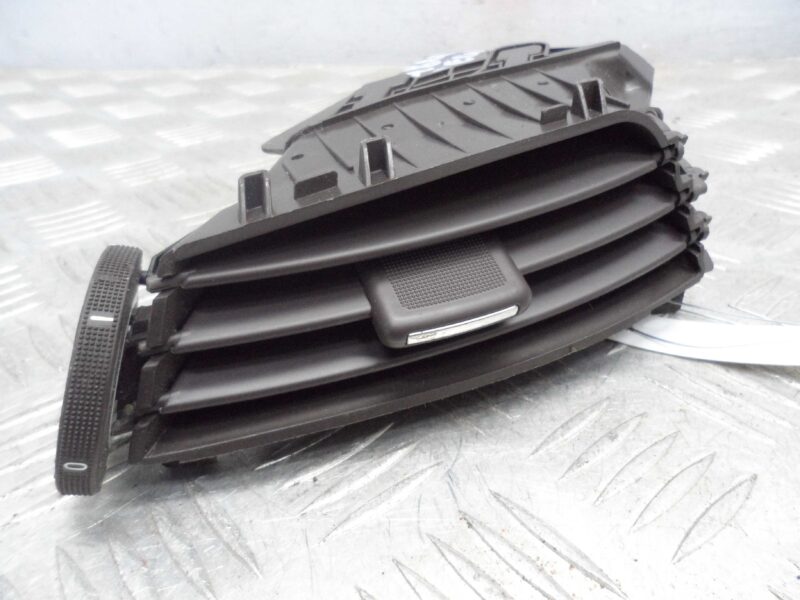 Изображение товара 114093 - 00114093 deflektor obduva salona