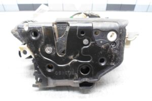 Изображение товара 114174 - 00114174 zamok dveri perednej pravoj Toyota Corolla Verso