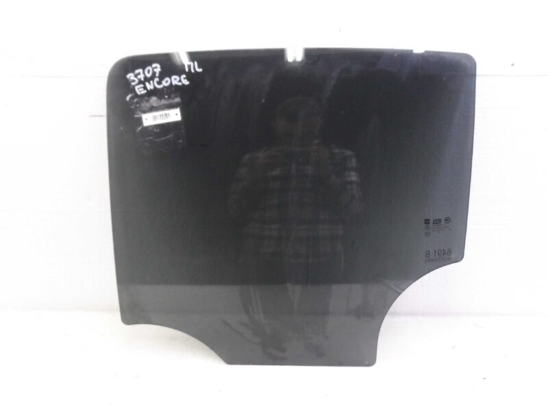 Изображение товара 114297 - 00114297 steklo dveri zadnej levoj