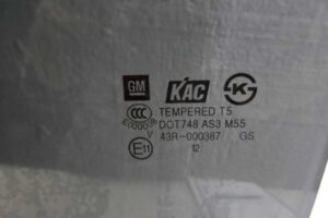 Изображение товара 114297 - 00114297 steklo dveri zadnej levoj 1