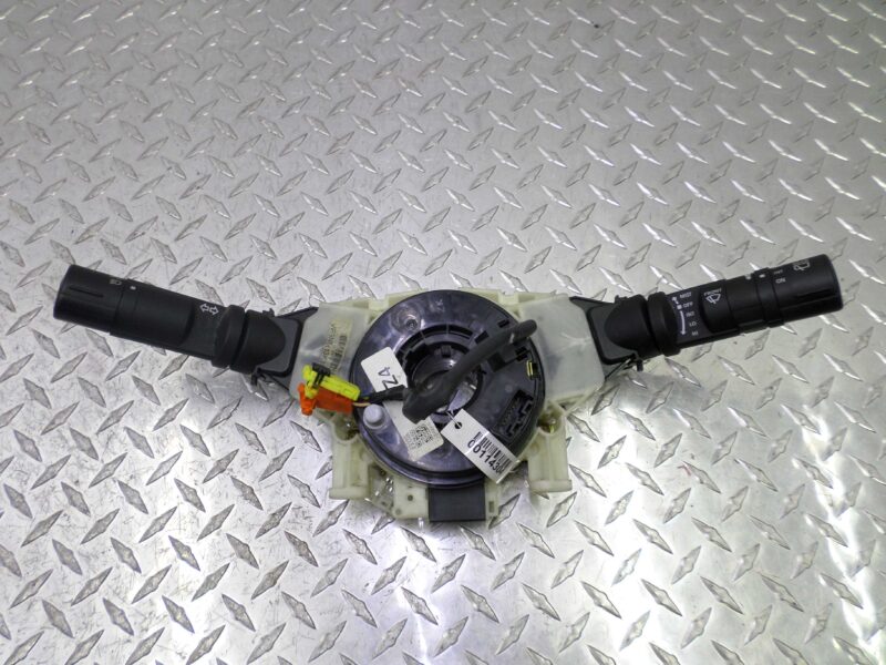 Изображение товара 114304 - 00114304 pereklyuchatel podrulevoj (strekoza)