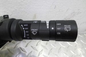 Изображение товара 114304 - 00114304 pereklyuchatel podrulevoj (strekoza) 3