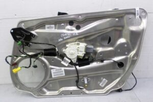 Изображение товара 114319 - 00114319 steklopodemnik perednij pravyj Honda Ridgeline