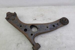 Изображение товара 114362 - 00114362 rychag perednij levyj nizhnij Rover 400