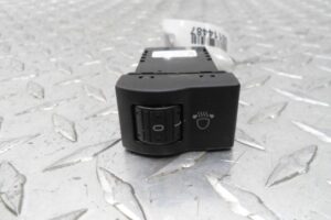 Изображение товара 114487 - 00114487 knopka salona Citroen C5