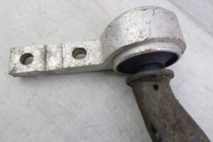 Изображение товара 114569 - 00114569 rychag perednij levyj nizhnij Lexus RX 2