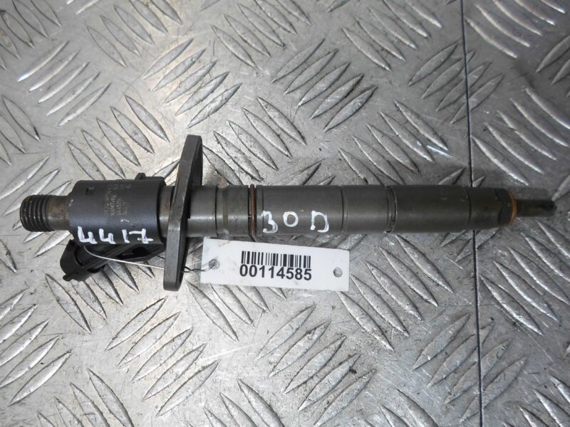 Изображение товара 114585 - 00114585 forsunka toplivnaya Audi Q5