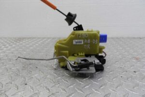 Изображение товара 114709 - 00114709 zamok dveri perednej pravoj