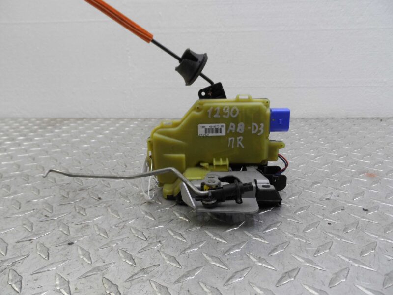 Изображение товара 114709 - 00114709 zamok dveri perednej pravoj