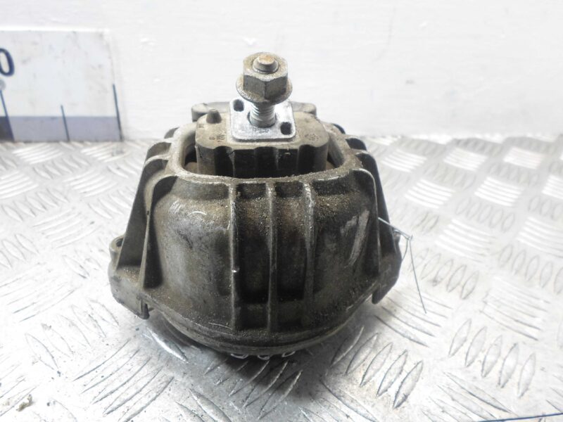 Изображение товара 114715 - 00114715 podushka krepleniya dvigatelya