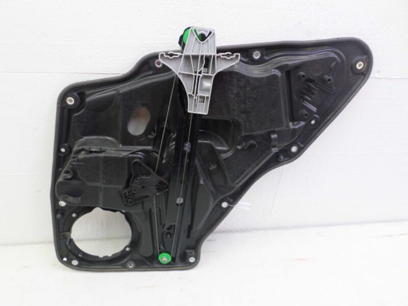 Изображение товара 114718 - 00114718 steklopodemnik zadnij levyj