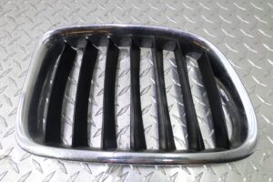 Изображение товара 114729 - 00114729 reshetka radiatora 