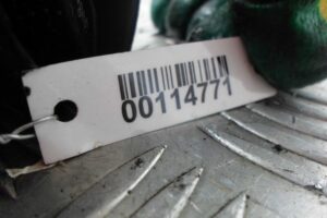 Изображение товара 114771 - 00114771 kryshka dvigatelya Volvo S40 1