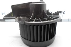 Изображение товара 114781 - 00114781 ventilyator otopitelya (motorchik pechki) Hyundai H1 1