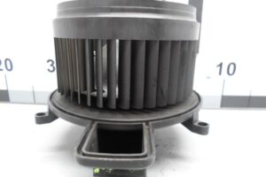 Изображение товара 114781 - 00114781 ventilyator otopitelya (motorchik pechki) Hyundai H1 3