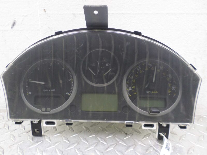 Изображение товара 114906 - 00114906 schitok priborov Audi A8