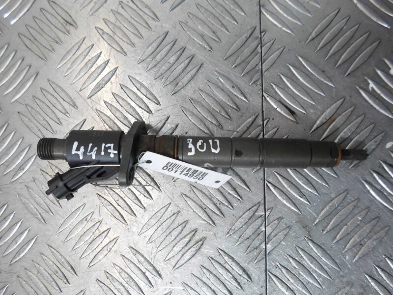 Изображение товара 114950 - 00114950 forsunka toplivnaya Audi Q5