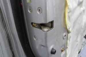 Изображение товара 115173 - 00115173 dver perednyaya levaya Renault Logan 1