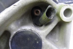 Изображение товара 115251 - 00115251 kulak zadnij levyj Volvo S40 3