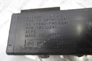 Изображение товара 115281 - 00115281 blok signalizatsii Toyota Hiace 3