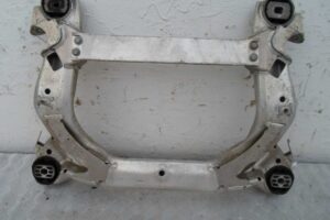 Изображение товара 115555 - 00115555 balka perednyaya Toyota Carina E 1