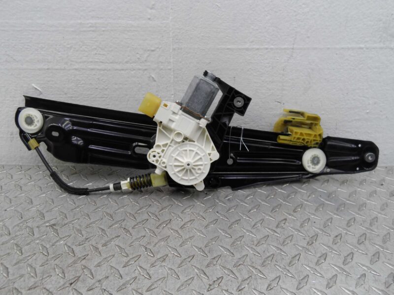 Изображение товара 115622 - 00115622 steklopodemnik zadnij levyj