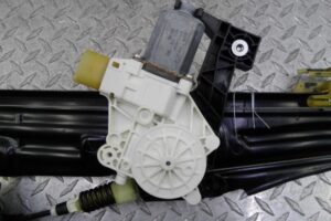 Изображение товара 115622 - 00115622 steklopodemnik zadnij levyj 1