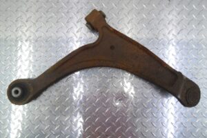 Изображение товара 115675 - 00115675 rychag perednij levyj nizhnij Renault Logan 2