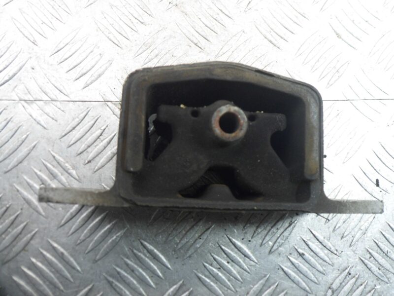 Изображение товара 115763 - 00115763 podushka krepleniya kpp Toyota Hiace