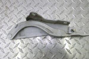 Изображение товара 115808 - 00115808 petlya kapota pravaya 