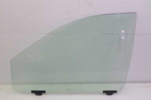 Изображение товара 115835 - 00115835 steklo dveri perednej levoj Peugeot 308