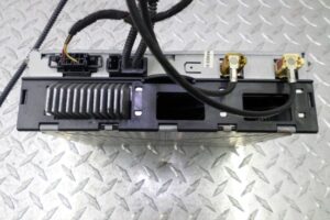 Изображение товара 115965 - 00115965 blok upravleniya priema signala magnitoly 3