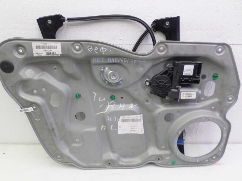 Изображение товара 115984 - 00115984 steklopodemnik perednij levyj Toyota Highlander